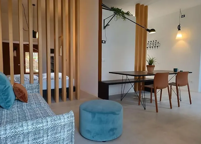 Apartment Ca Josemary Caprino Veronese